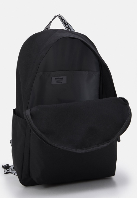 UNISEX - Backpack BLACK / WHITE Adidas — Фото, Картинка BAG❤BAG Купить оригинал Украина, Киев, Житомир, Львов, Одесса ❤bag-bag.com.ua