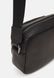ELLIOTT UNISEX - Crossbody Bag BLACK HUGO — 4/6 Фото, Картинка BAG❤BAG Купить оригинал Украина, Киев, Житомир, Львов, Одесса ❤bag-bag.com.ua