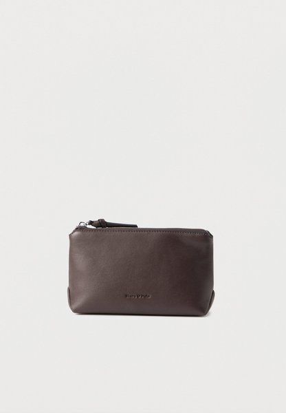 Marc O'Polo Caia Wash Bag Brown BROWN 51019907701141-712 &mdash; фото 1 из 4