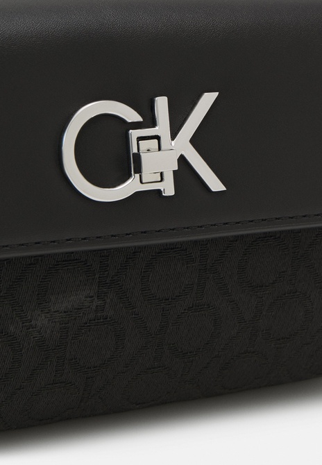 MINI CROSSBODY Bag - Handbag BLACK Calvin Klein — Фото, Картинка BAG❤BAG Купить оригинал Украина, Киев, Житомир, Львов, Одесса ❤bag-bag.com.ua