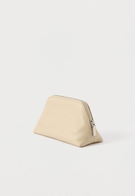 Coccinelle Helga 3 Pack Wash Bag Sand/Off-White/Khaki Sand / Off-White / Khaki E5 TMF 25 04 01-812 &mdash; фото 3 з 7
