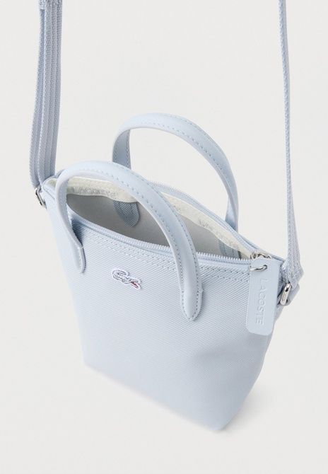 Lacoste Crossover Bag Handbag Phoenix Phoenix NF2609PK-N14 &mdash; фото 3 из 4