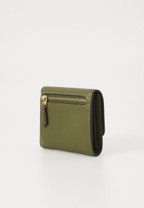 COACH Mila Small Flap Wallet Wallet Olive Olive CAO13-B4/OL &mdash; фото 2 из 4