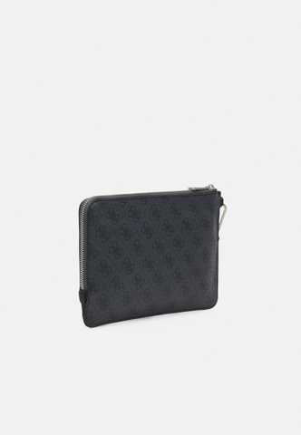 GUESS® ᐉ VEZZOLA SMART FLAT UNISEX - Clutch 【BLACK】 Цена 3 848