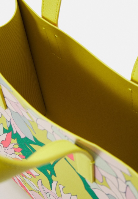 FLOWCON - Handbag Yellow Ted Baker — Фото, Картинка BAG❤BAG Купить оригинал Украина, Киев, Житомир, Львов, Одесса ❤bag-bag.com.ua