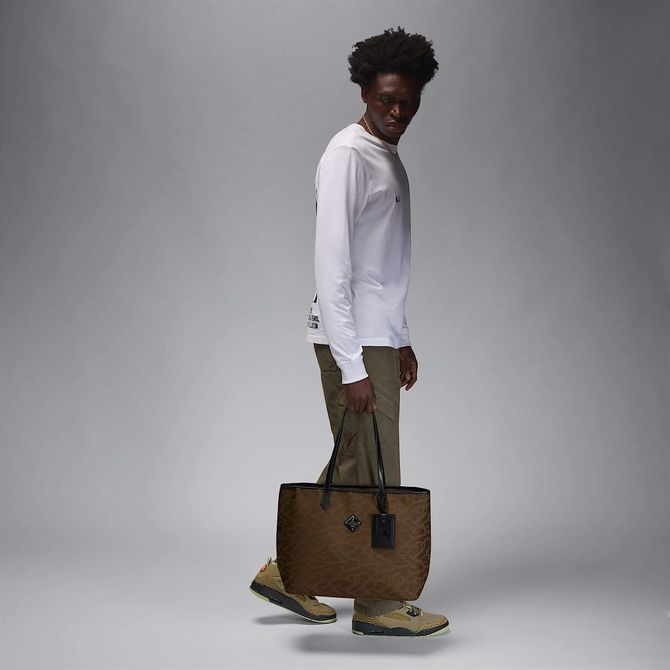Jordan Icon Tote Bag (32L) Light olive LM0950-G16 &mdash; фото 9 из 9