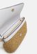 SIRIA - Crossbody Bag Natural / White GUESS — 4/5 Фото, Картинка BAG❤BAG Купить оригинал Украина, Киев, Житомир, Львов, Одесса ❤bag-bag.com.ua