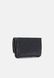 MUST SMALL TRIFOLD MONO - Wallet BLACK Calvin Klein — 2/4 Фото, Картинка BAG❤BAG Купить оригинал Украина, Киев, Житомир, Львов, Одесса ❤bag-bag.com.ua