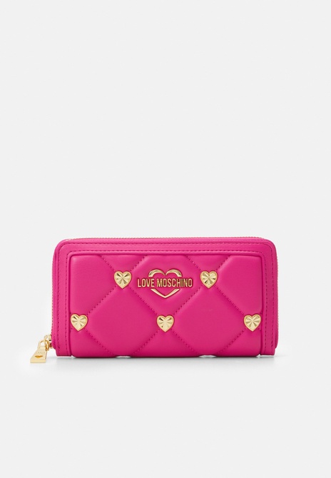 JEWEL HEART WALLET - Wallet Fuxia MOSCHINO — Фото, Картинка BAG❤BAG Придбати оригінал Україна, Київ, Житомир, Львів, Одеса ❤bag-bag.com.ua