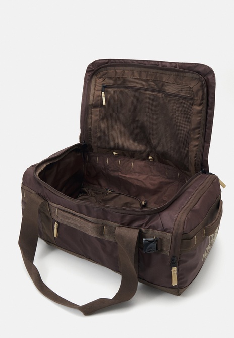 Base Camp Voyager Duffel Unisex Sports Bag Smokey Brown / Khaki Stone The North Face — Фото, Картинка BAG❤BAG Купить оригинал Украина, Киев, Житомир, Львов, Одесса ❤bag-bag.com.ua