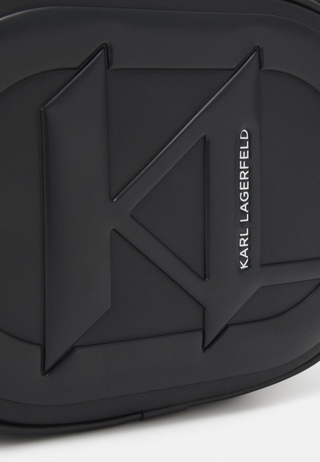 MONOGRAM PATCH - Crossbody Bag BLACK KARL LAGERFELD — Фото, Картинка BAG❤BAG Купить оригинал Украина, Киев, Житомир, Львов, Одесса ❤bag-bag.com.ua