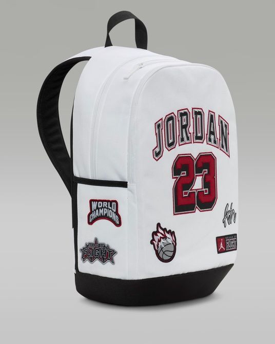 Jordan Patch Backpack Big Kids Backpack (27L) WHITE 9A0846-WR2 &mdash; фото 3 из 22