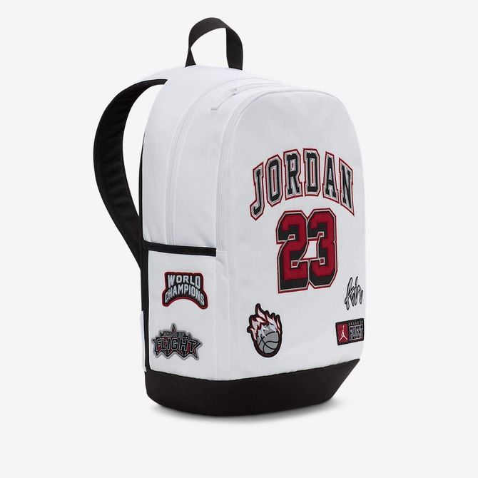 Jordan Patch Backpack Big Kids Backpack (27L) WHITE 9A0846-WR2 &mdash; фото 14 из 22
