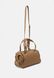 HEART PLAQUE - Handbag TAUPE MOSCHINO — 2/5 Фото, Картинка BAG❤BAG Купить оригинал Украина, Киев, Житомир, Львов, Одесса ❤bag-bag.com.ua