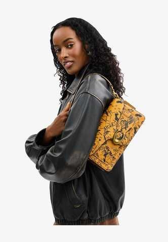 tabby  ᐉ COACH Tabby Shoulder Bag 26 With Graffiti Print . Handbag Z