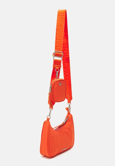 BVITAL SET - Handbag Tangerine Steve Madden — Фото, Картинка BAG❤BAG Купить оригинал Украина, Киев, Житомир, Львов, Одесса ❤bag-bag.com.ua