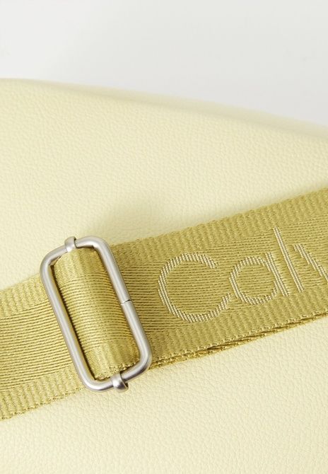 Calvin Klein Crossbody Bag Parsnip Parsnip LV04K3124G &mdash; фото 4 из 5