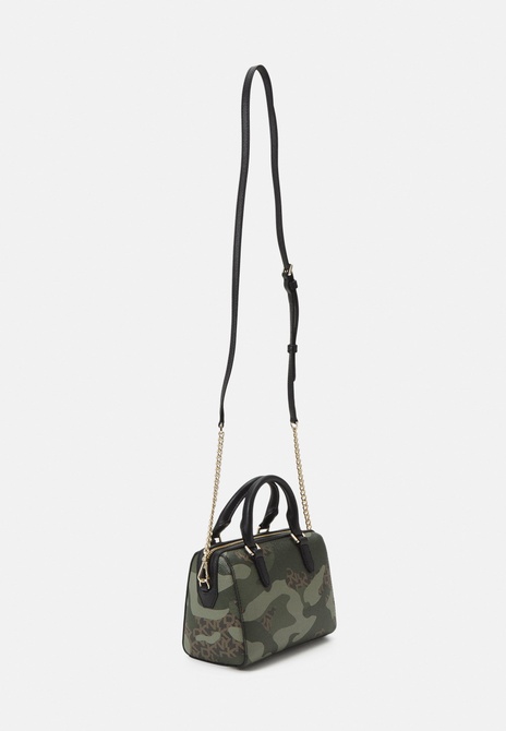 DUFFLE - Handbag Green black DKNY — Фото, Картинка BAG❤BAG Купить оригинал Украина, Киев, Житомир, Львов, Одесса ❤bag-bag.com.ua