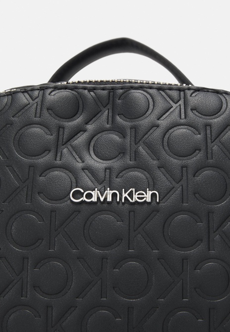 MUST CAMPUS BACKPACK EMBOSSED - Backpack BLACK Calvin Klein — Фото, Картинка BAG❤BAG Купить оригинал Украина, Киев, Житомир, Львов, Одесса ❤bag-bag.com.ua