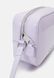 MUST CAMERA Bag PATENT - Crossbody Bag Lavender flower TOMMY HILFIGER — 5/6 Фото, Картинка BAG❤BAG Купить оригинал Украина, Киев, Житомир, Львов, Одесса ❤bag-bag.com.ua