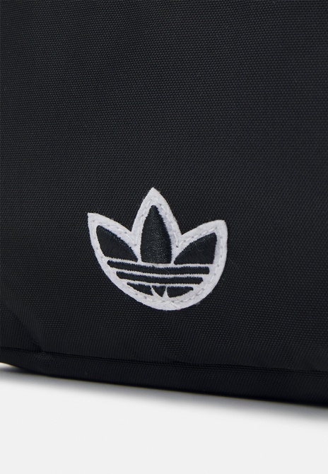 AIRLINER UNISEX - Crossbody Bag BLACK Adidas — Фото, Картинка BAG❤BAG Купить оригинал Украина, Киев, Житомир, Львов, Одесса ❤bag-bag.com.ua
