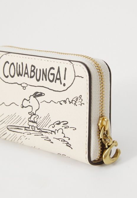 COACH Peanuts Newspaper Print Small Zip Around Card Case Wallet Chalk CHALK CBG20-B4/HA &mdash; фото 5 з 6