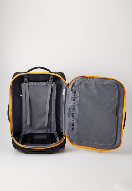 Base Camp Rolling Thunder Unisex Wheeled Suitcase Summit gold / Black The North Face — Фото, Картинка BAG❤BAG Купить оригинал Украина, Киев, Житомир, Львов, Одесса ❤bag-bag.com.ua