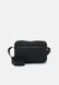 Armani BORSA TRACOLLA UNISEX - Crossbody Bag BLACK Y4M403 Y022V-81336 &mdash; фото 1 из 4