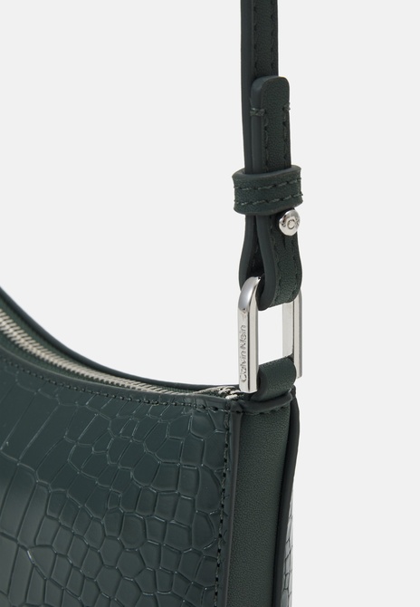 MUST CROSSBODY CROCO - Crossbody Bag PALM GREEN Calvin Klein — Фото, Картинка BAG❤BAG Купить оригинал Украина, Киев, Житомир, Львов, Одесса ❤bag-bag.com.ua