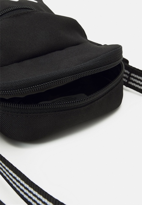 AC FESTIVAL - Crossbody Bag BLACK Adidas — Фото, Картинка BAG❤BAG Купить оригинал Украина, Киев, Житомир, Львов, Одесса ❤bag-bag.com.ua