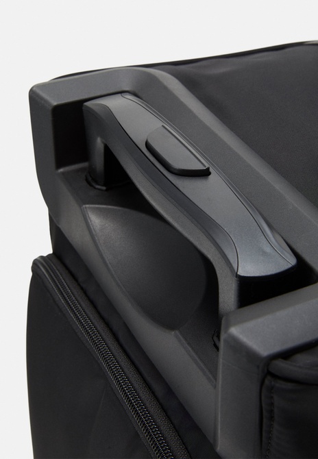ATHLEISURE UNISEX - Wheeled suitcase BLACK KARL LAGERFELD — Фото, Картинка BAG❤BAG Купить оригинал Украина, Киев, Житомир, Львов, Одесса ❤bag-bag.com.ua