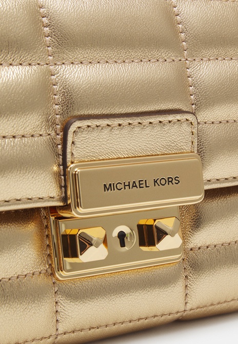 TRIBECA XBODY - Crossbody Bag Pale gold-coloured MICHAEL KORS — Фото, Картинка BAG❤BAG Придбати оригінал Україна, Київ, Житомир, Львів, Одеса ❤bag-bag.com.ua