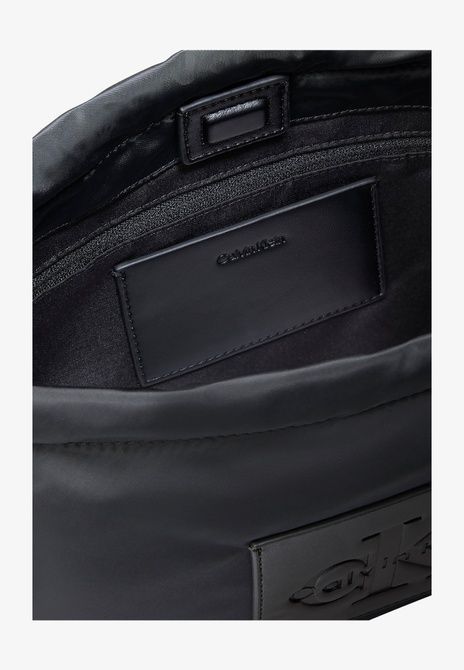 Calvin Klein Drawstring Small Cross Body Bag BLACK LV04F3871G-UB1 &mdash; фото 3 из 3