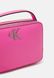 MINIMAL MONOGRAM CAMERA Bag - Handbag Pink amour Calvin Klein — 4/4 Фото, Картинка BAG❤BAG Купить оригинал Украина, Киев, Житомир, Львов, Одесса ❤bag-bag.com.ua