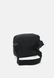 Lacoste REPORTER Bag UNISEX - Crossbody Bag Noir NH4046LV-P00 &mdash; фото 2 из 4