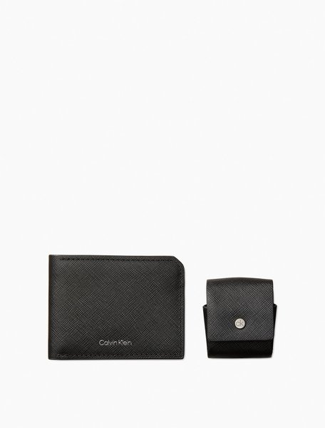 Saffiano Leather Bifold Wallet + Airpods Case Gift Set BLACK Calvin Klein — Фото, Картинка BAG❤BAG Купить оригинал Украина, Киев, Житомир, Львов, Одесса ❤bag-bag.com.ua