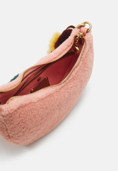 EXCLUSIVE SHOULDER Bag - Handbag Candy pink COACH — Фото, Картинка BAG❤BAG Купить оригинал Украина, Киев, Житомир, Львов, Одесса ❤bag-bag.com.ua