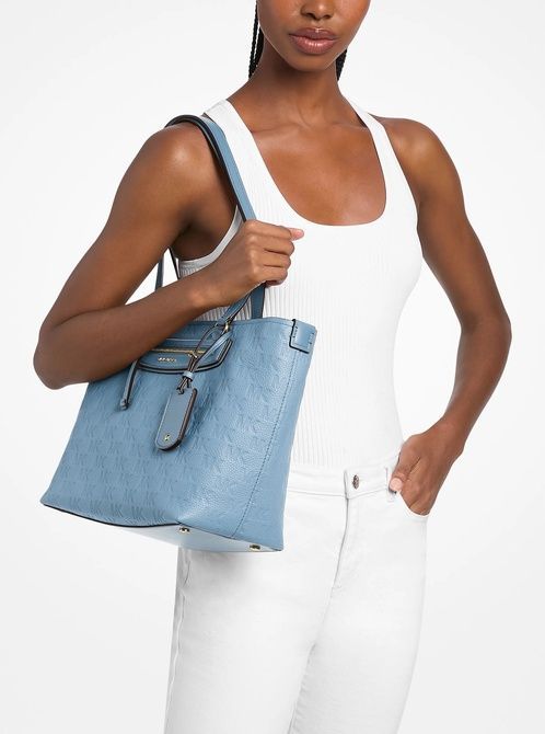 MICHAEL KORS Jet Set Travel Medium Logo Embossed Leather Tote Bag CHAMBRAY 30S6GTVT6B &mdash; фото 6 з 6