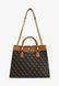 GUESS NELL LOGO - Handbag Braun BG56602GUE &mdash; фото 1 из 3