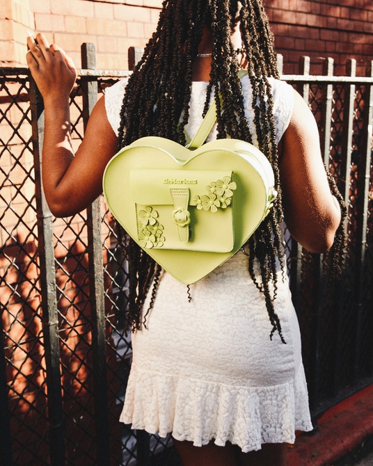 Heart Shaped Leather Backpack Lime Green Kiev Dr. Martens — Фото, Картинка BAG❤BAG Купить оригинал Украина, Киев, Житомир, Львов, Одесса ❤bag-bag.com.ua