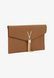 Valentino Luxe Pochette Clutch CUOIO BG147157VAL &mdash; фото 4 из 5