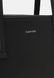 MUST TOTE - Tote Bag BLACK Calvin Klein — 5/5 Фото, Картинка BAG❤BAG Купить оригинал Украина, Киев, Житомир, Львов, Одесса ❤bag-bag.com.ua