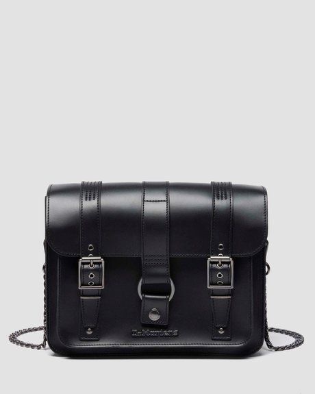 Dr. Martens 11 INCH SATCHEL Harness Leather BLACK KIEV 41712001 &mdash; фото 1 з 9
