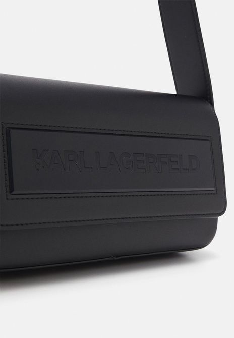 KARL LAGERFELD IKON MEDIUM FLAP - Handbag BLACK 241W3024-A999 &mdash; фото 5 из 5