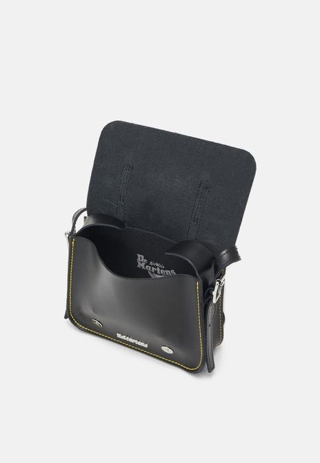 Dr. Martens SATCHEL UNISEX - Crossbody Bag BLACK AB098001-B &mdash; фото 3 из 5