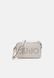 CAMERA CASE - Crossbody Bag True champagne LIU JO — 2/7 Фото, Картинка BAG❤BAG Купить оригинал Украина, Киев, Житомир, Львов, Одесса ❤bag-bag.com.ua