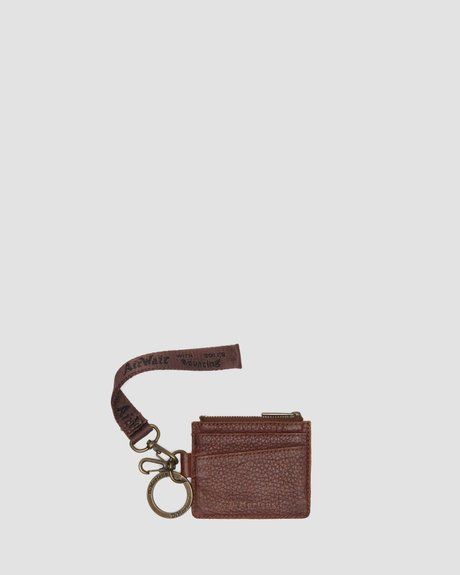Dr. Martens CARD HOLDER Ambassador Leather Keyring Cashew Ambassador 41709200 &mdash; фото 1 з 6