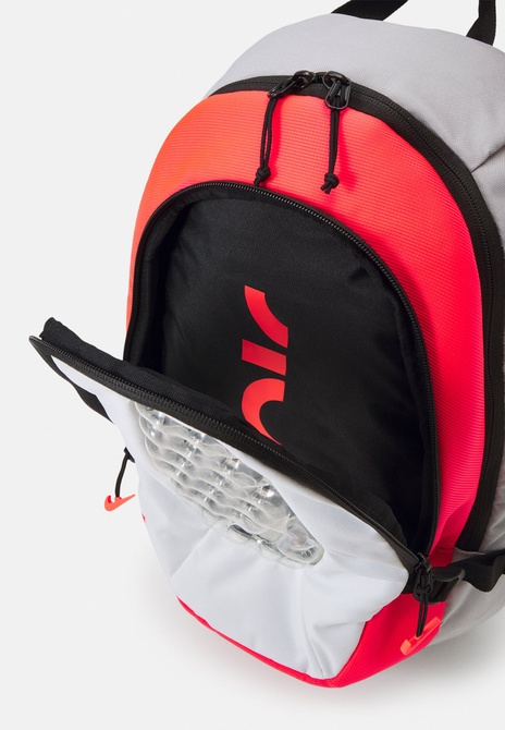 UNISEX - Backpack Atmosphere grey / Black Nike — Фото, Картинка BAG❤BAG Купить оригинал Украина, Киев, Житомир, Львов, Одесса ❤bag-bag.com.ua