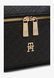 TOMMY HILFIGER Icon Chain Vanity Bag Handbag BLACK AW0AW19021BDS &mdash; фото 4 из 4