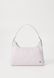 Calvin Klein Small Shoulder Bag Handbag Orchid Ice Orchid Ice LV04K3219G &mdash; фото 1 з 5